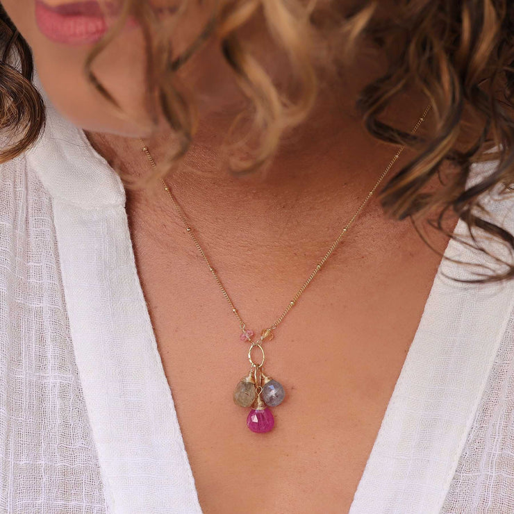 Bouquet de Fleurs - Dainty Sapphire Necklace Variant A | Breathe Autumn Rain Artisan Jewelry