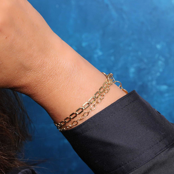 Florence - Gold Beveled Chain Bracelet life style image | Breathe Autumn Rain Artisan Jewelry