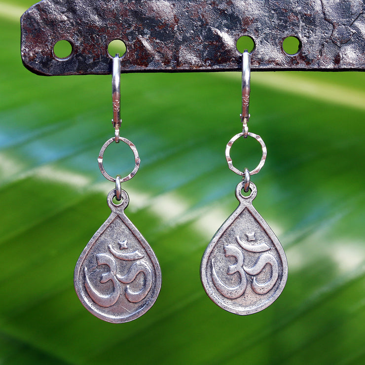 Lord Ganesha Om Sterling Silver Earrings - BreatheAutumnRain