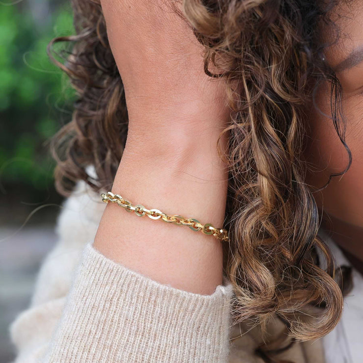 Pamplona - Heavy Gauge Gold Link Chain Bracelet lifestyle image | Breathe Autumn Rain Artisan Jewelry